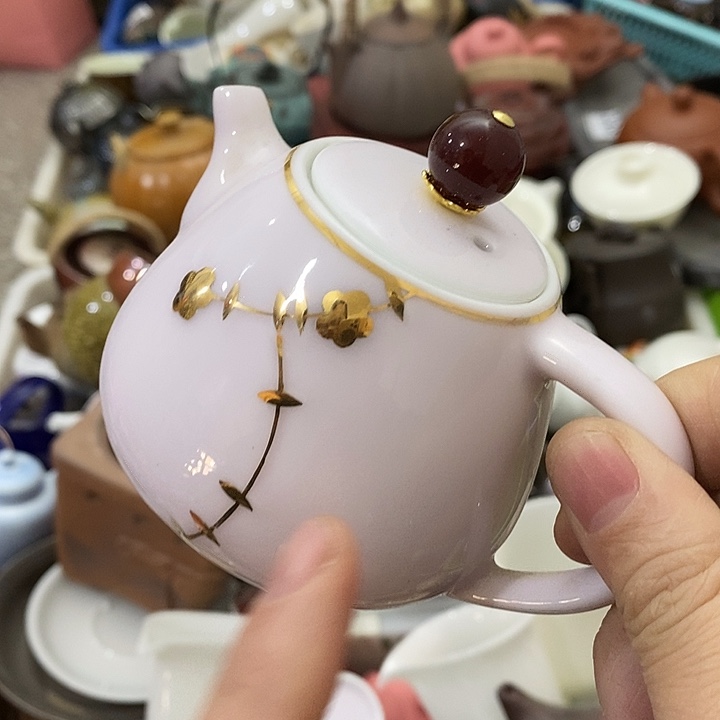 陶瓷艺术品及陶瓷制品