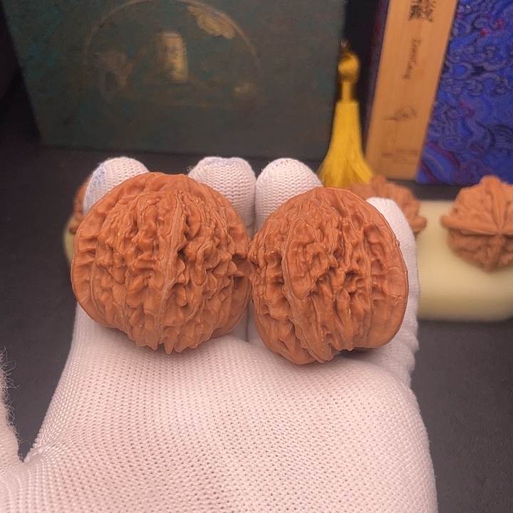 文玩核桃吊坠四座楼