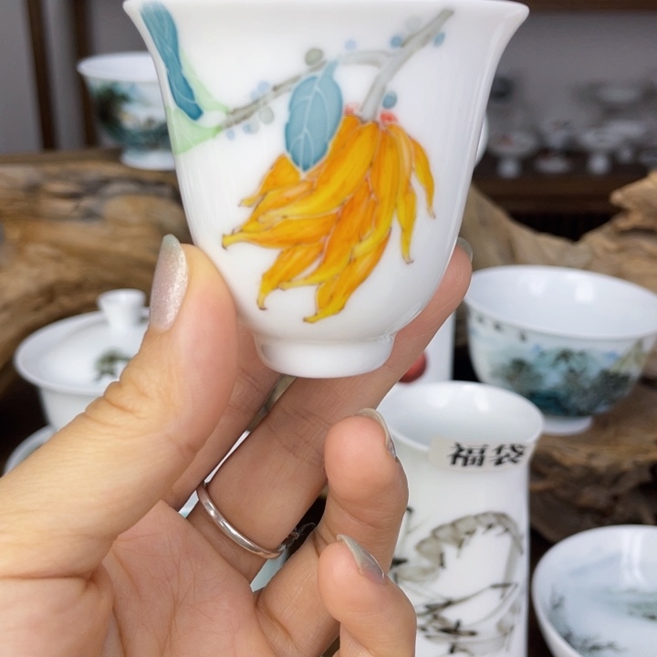 杯铃铛杯手绘釉下彩