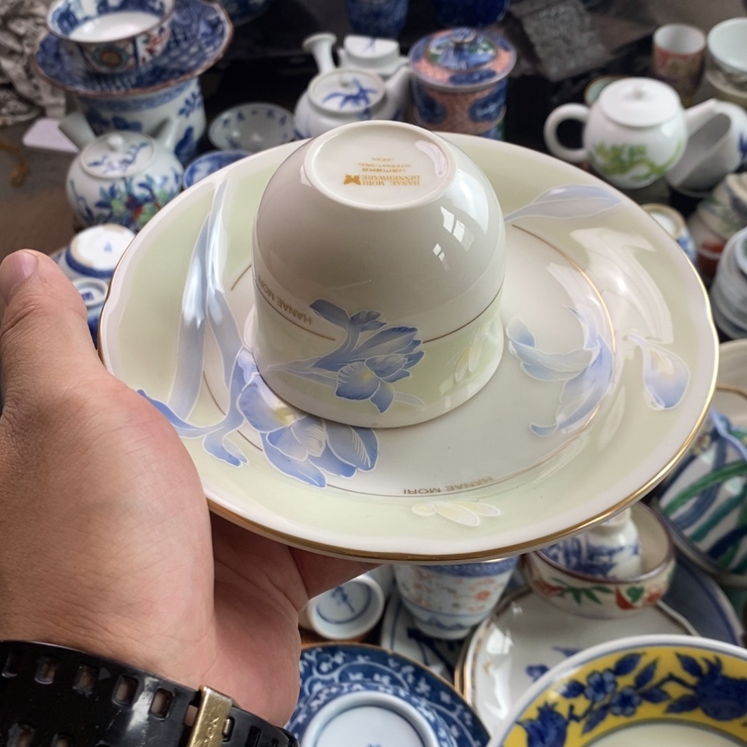 其他瓷器瓷器的一个人