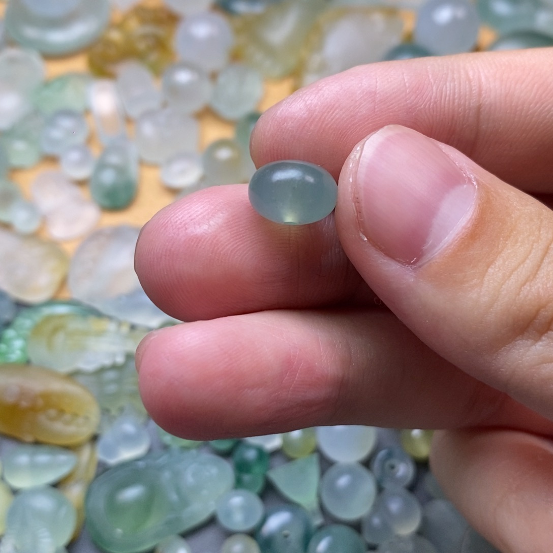 定制翡翠未镶嵌珠子