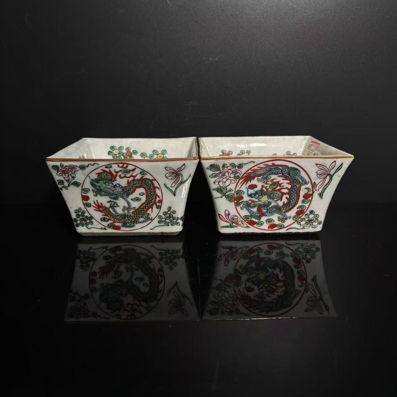 Lot28-C团龙四方碗一对-明嘉靖年制款D11-DZ12090050001189