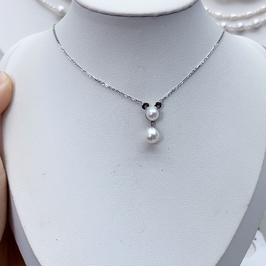 颈饰银S925镶嵌淡水珍珠