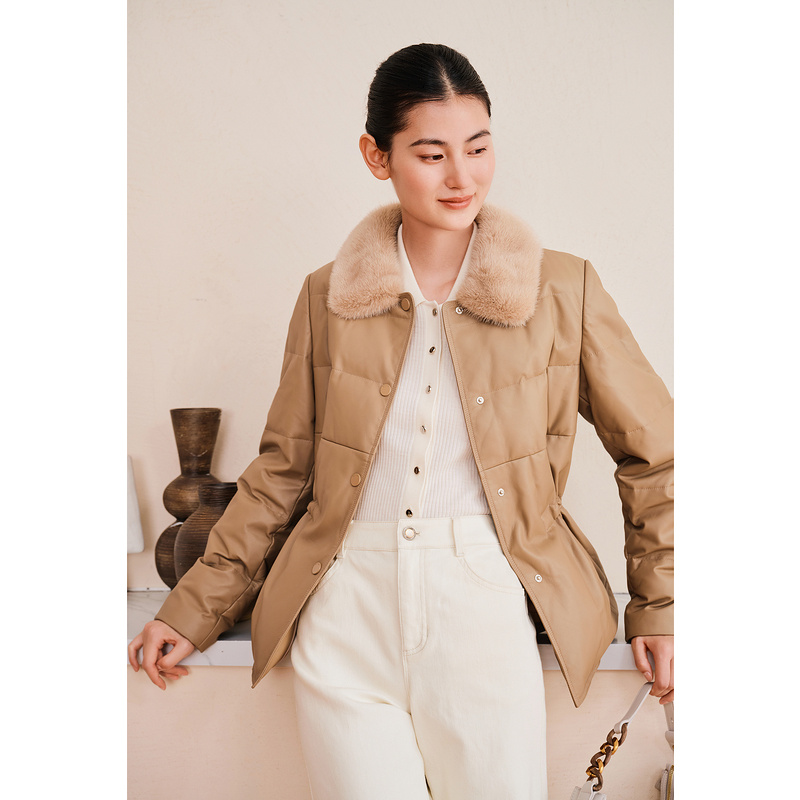 YINER音儿冬季新款水貂毛翻领绵羊皮收腰真皮羽绒服8C65109026