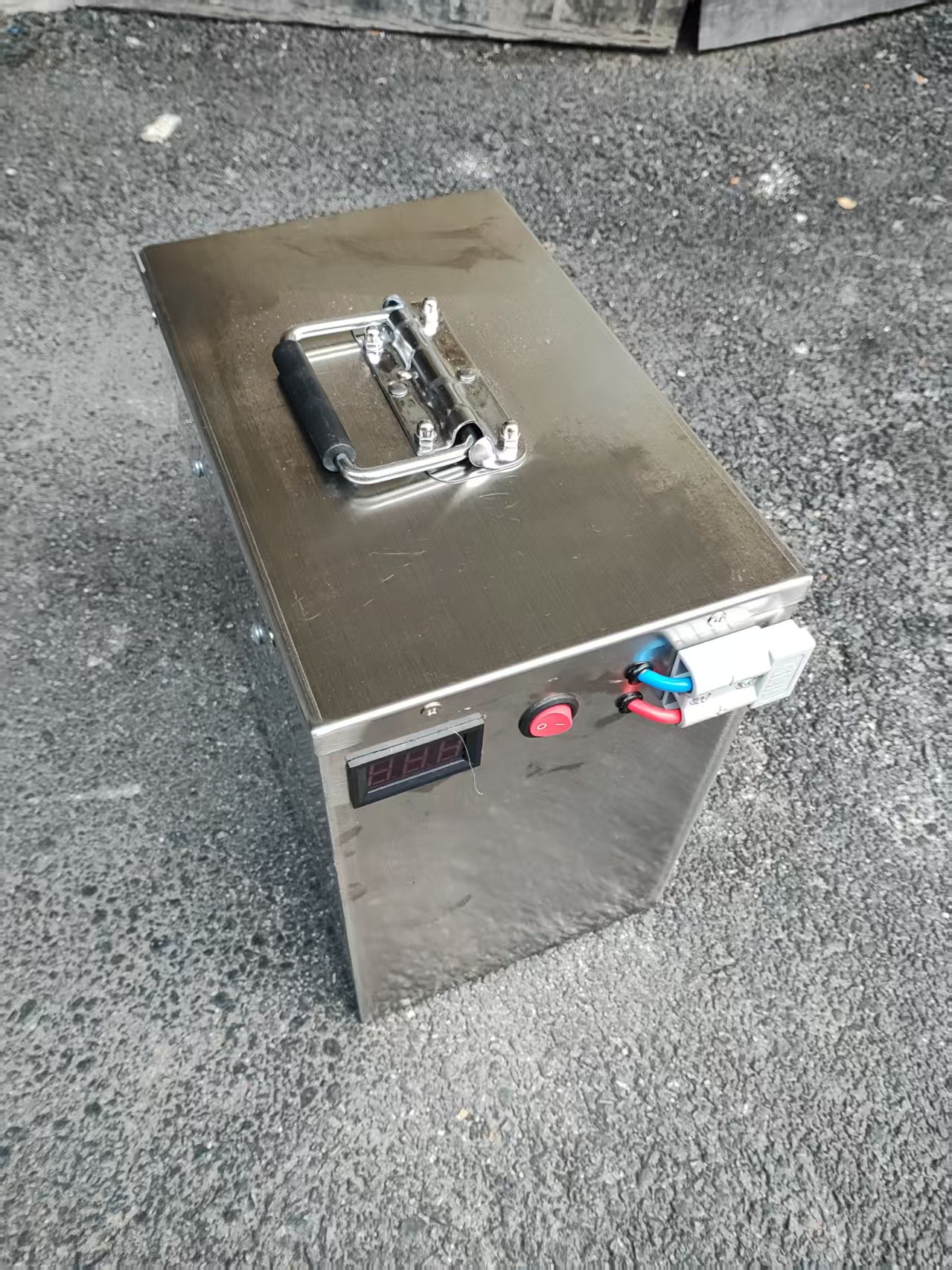 12 v260an时锂电池户外大功率专用船用长186宽0513高1678