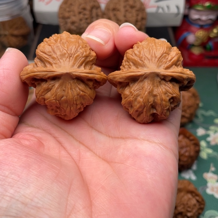 【闪购商品】把件文玩核桃39全品野狼