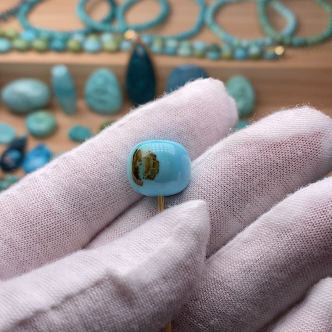 绿松石未镶嵌挂件