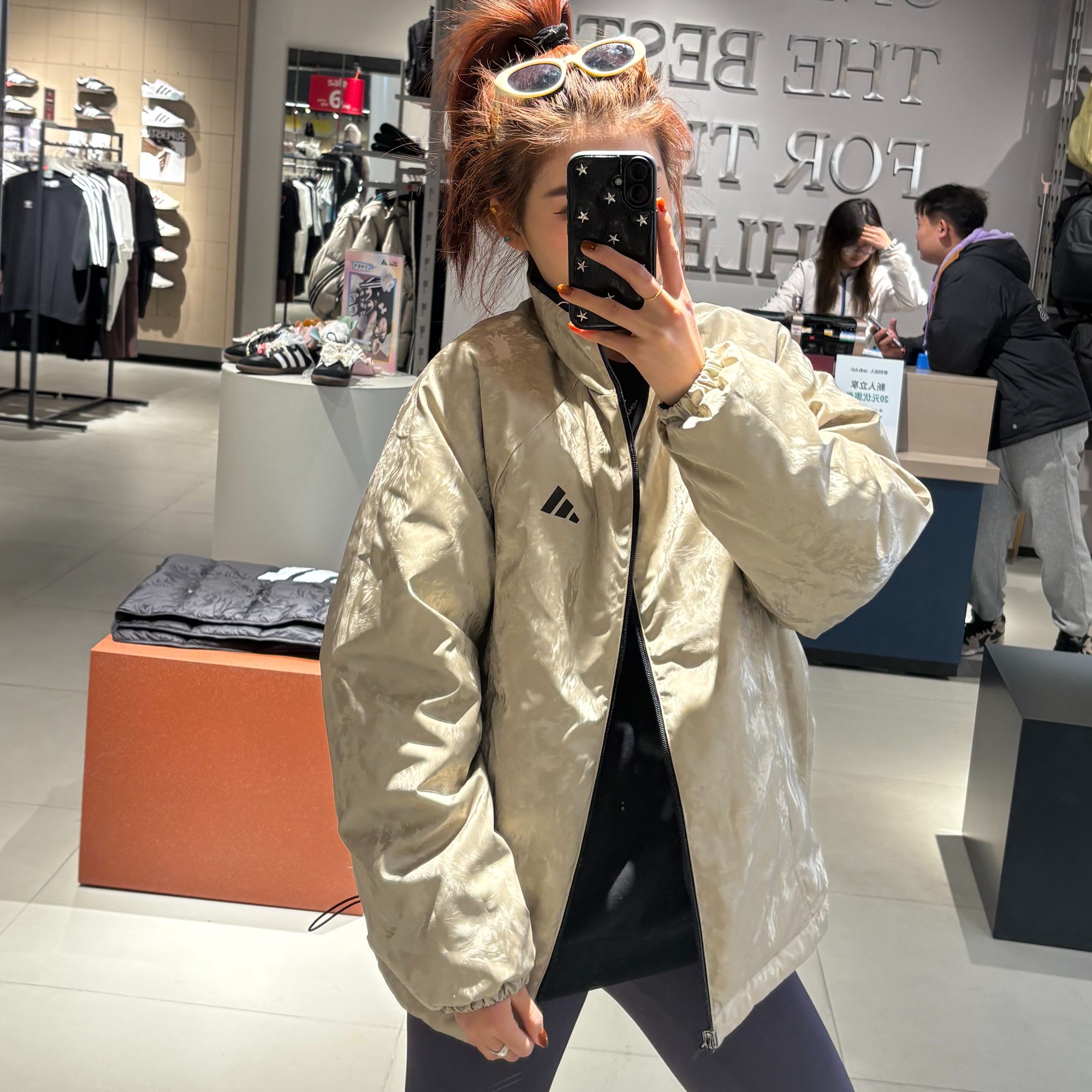 adidas/阿迪达斯新年款保暖双面穿运动宽松棉服 KT0618