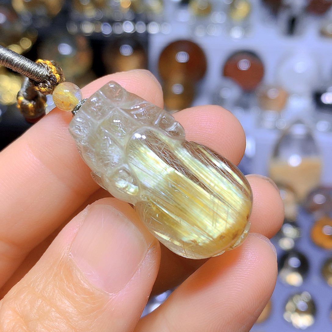 水晶吊坠未镶嵌天然水晶