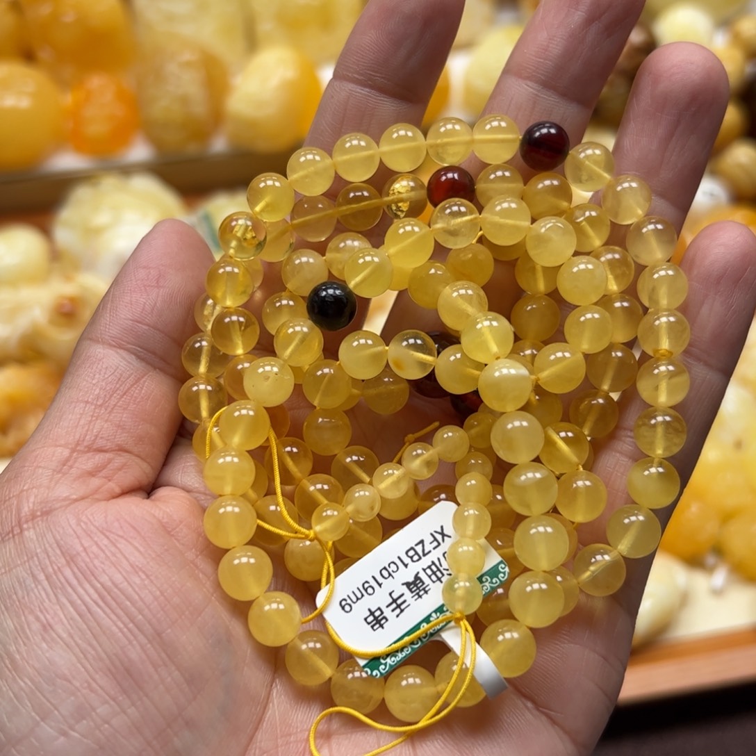 琥珀未镶嵌珠宝奇石