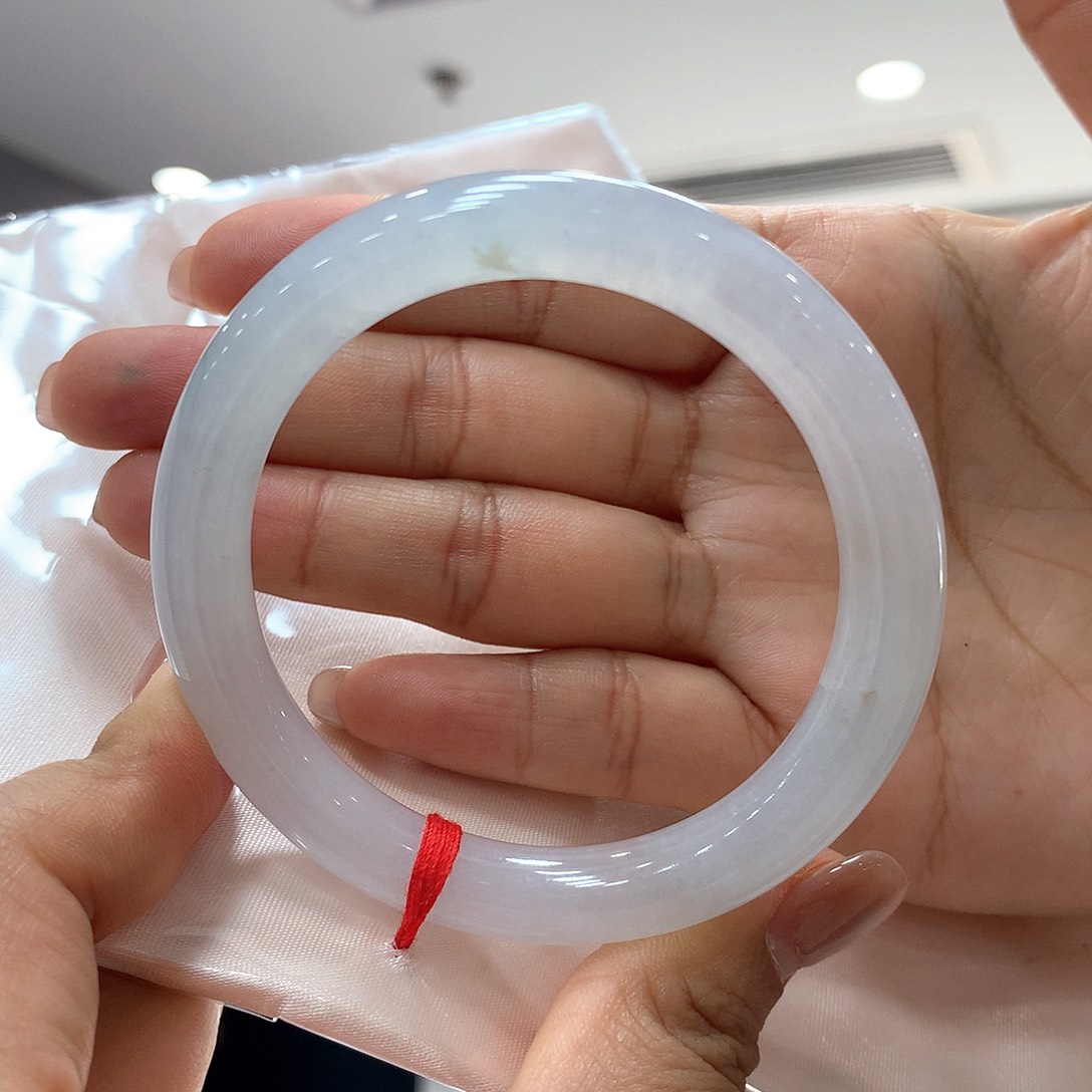 翡翠未镶嵌手镯买断