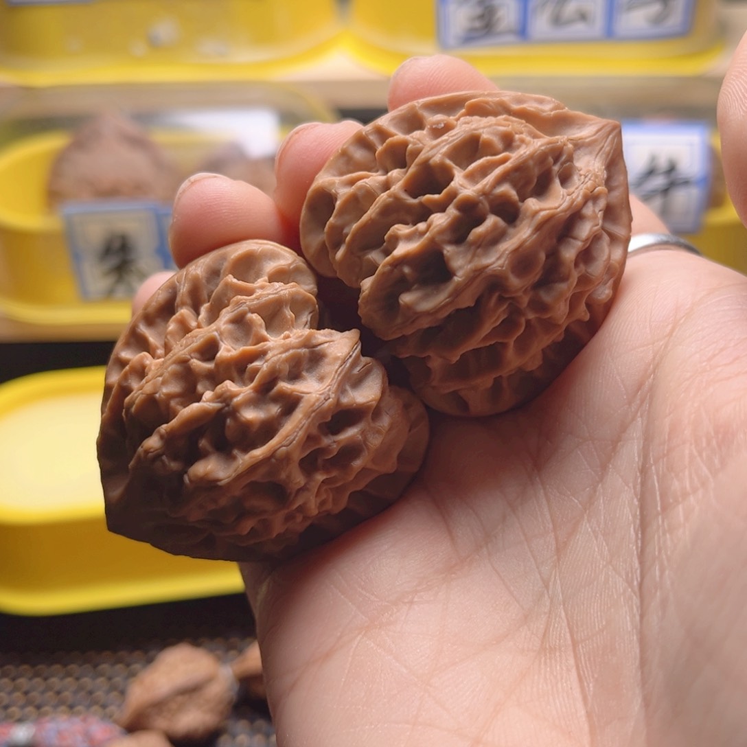 文玩核桃把件金**提龙门涧