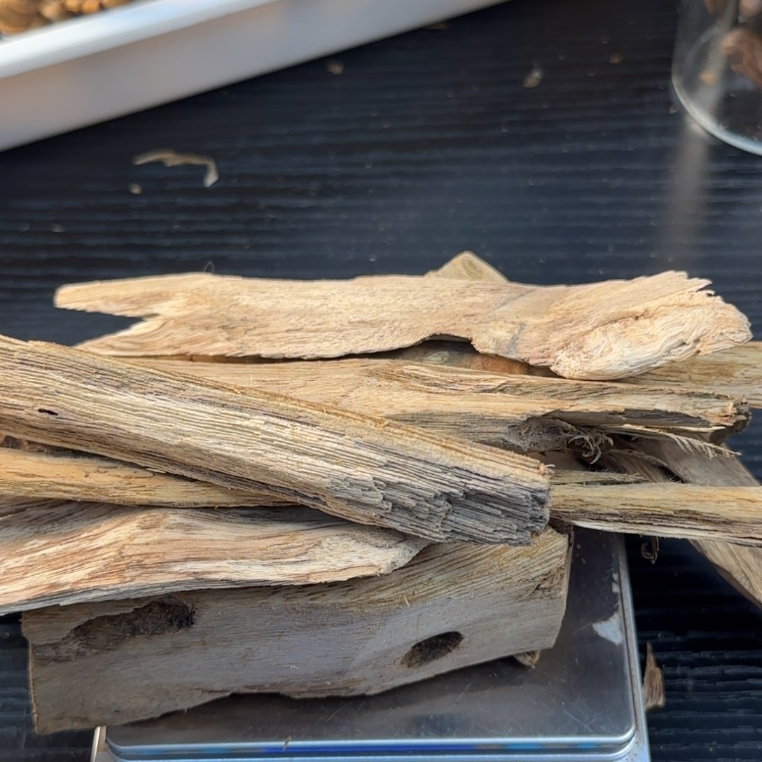 线香奇楠奇楠奇楠111克虫漏