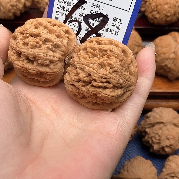 桃核吊坠粗筋狮子头41