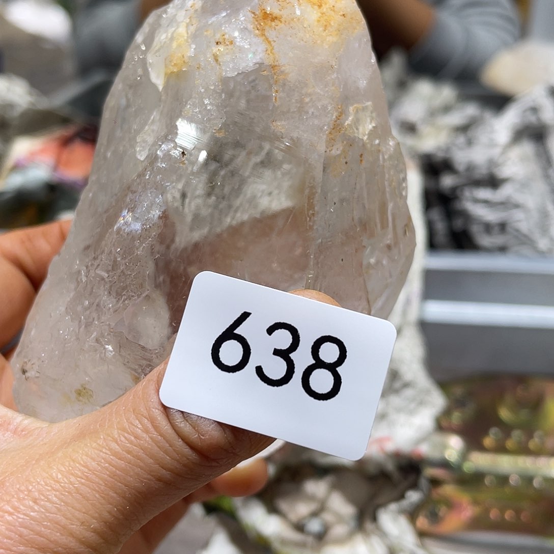 水晶摆件……未镶嵌