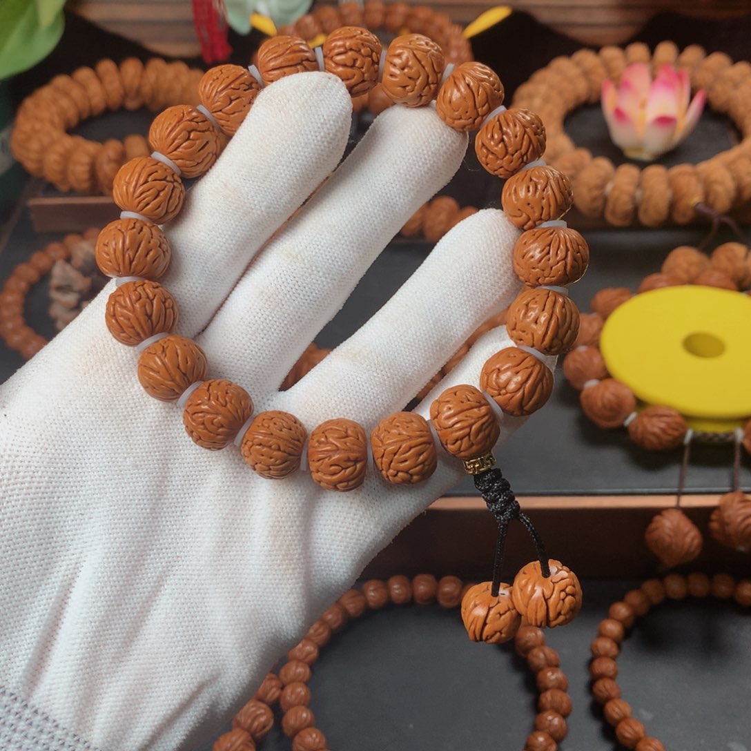 桃核吊坠14龙凤珠手持