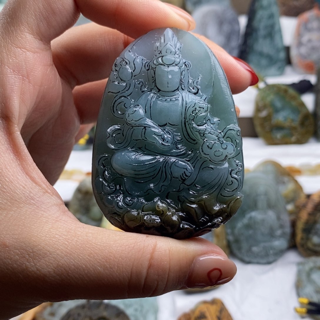 未镶嵌定制翡翠裕**业翡翠