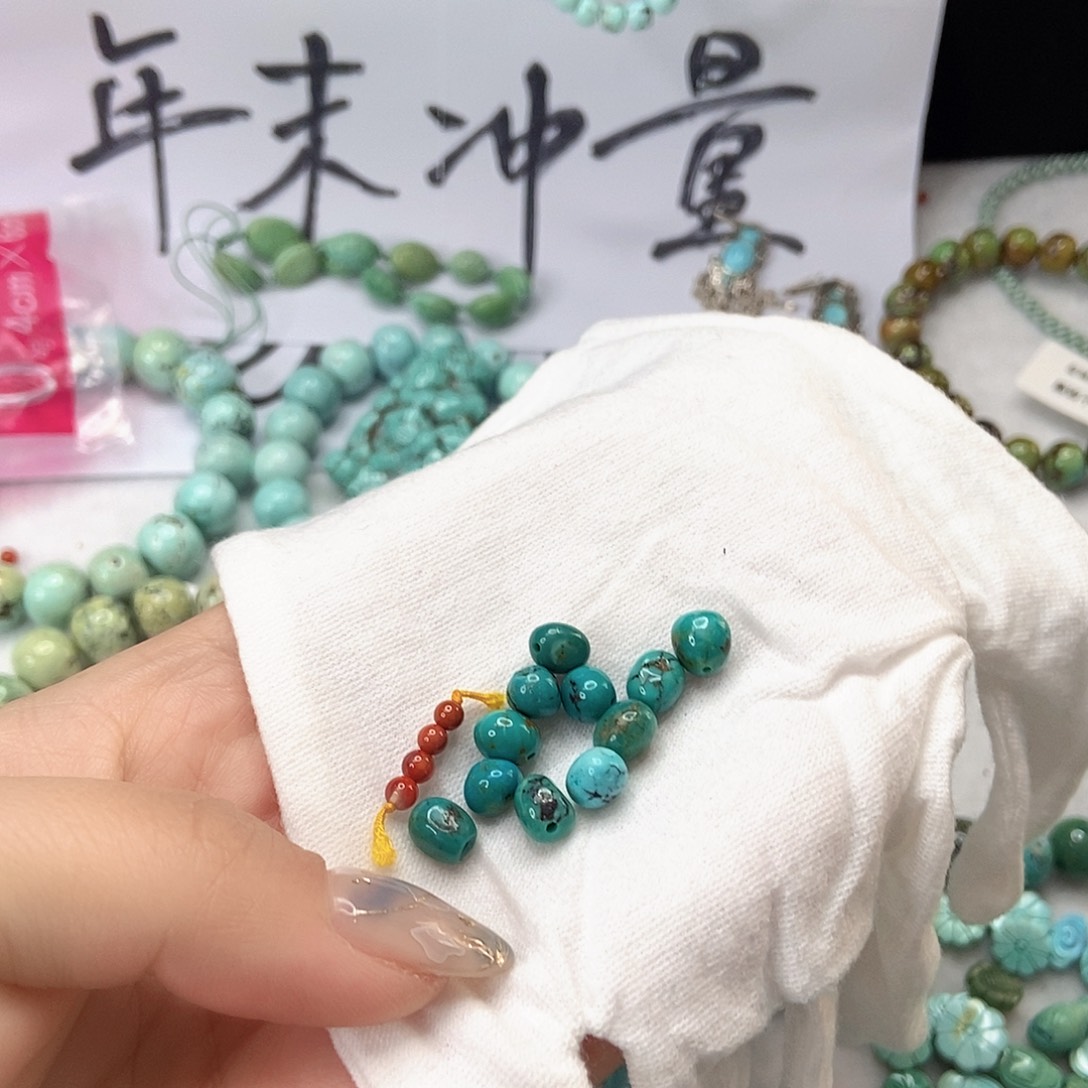 南红玛瑙未镶嵌珠宝奇石