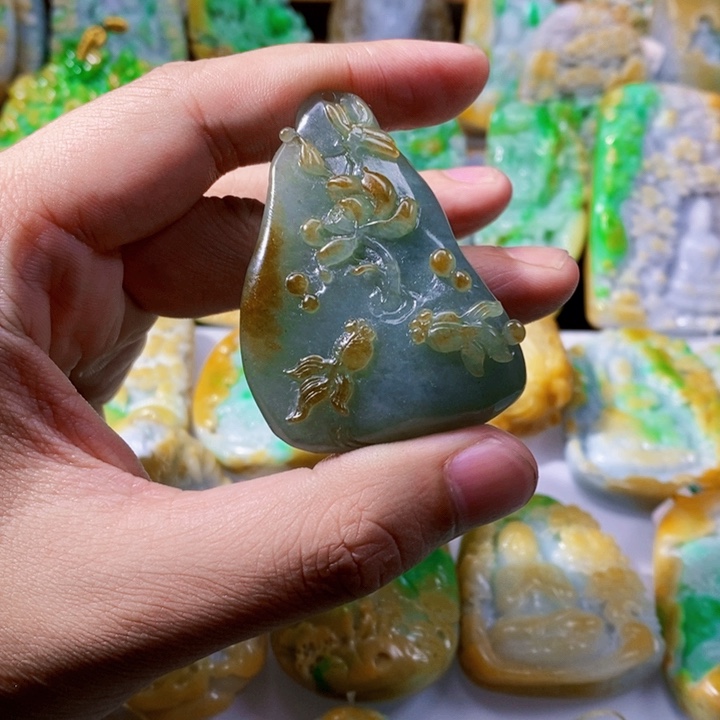 未镶嵌定制翡翠翡翠