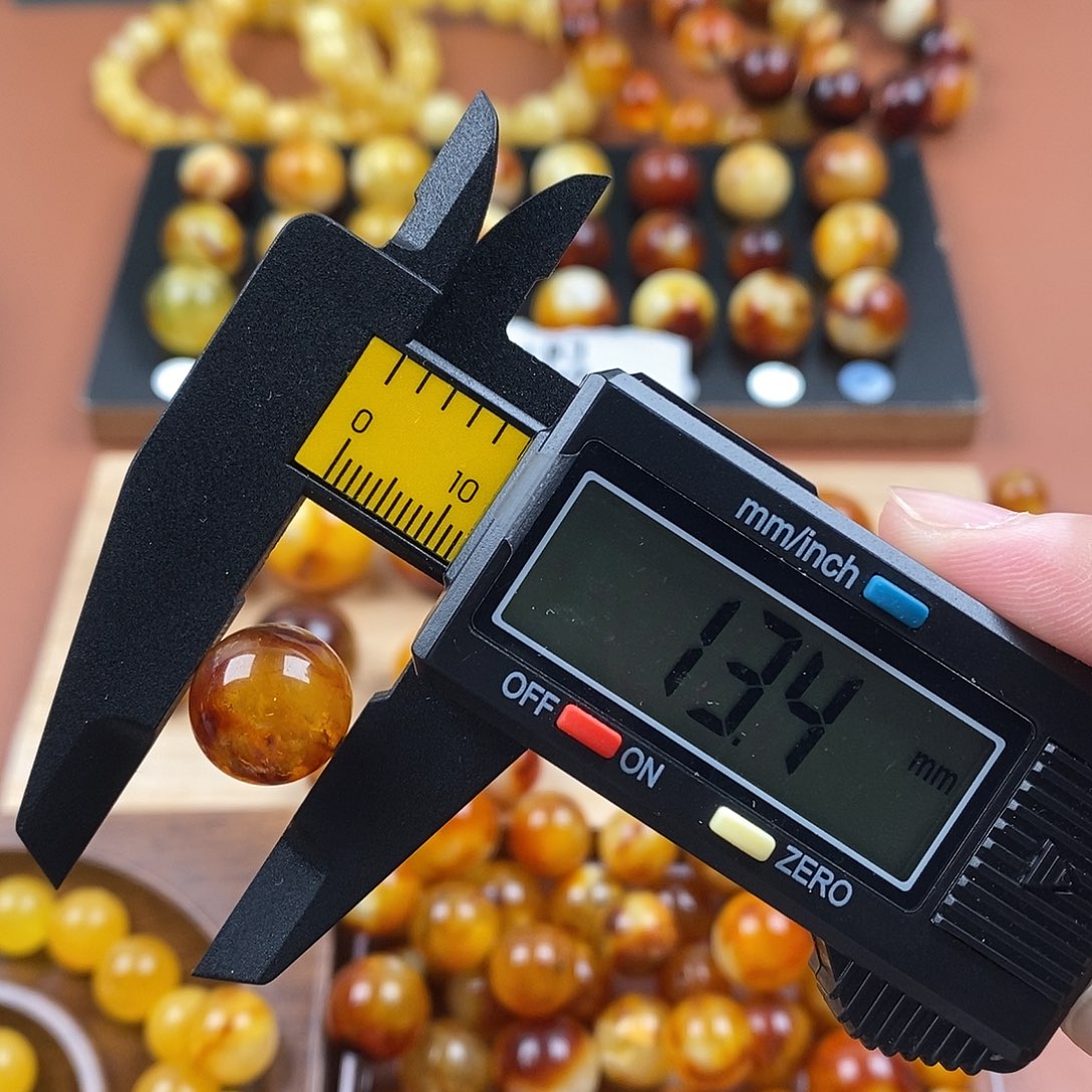 裸石琥珀未镶嵌蜜蜡791