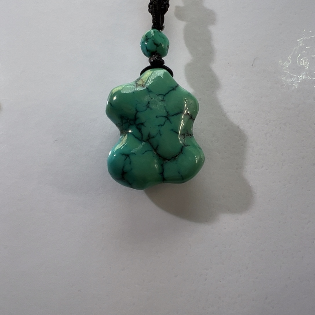 绿松石足铂镶嵌挂件