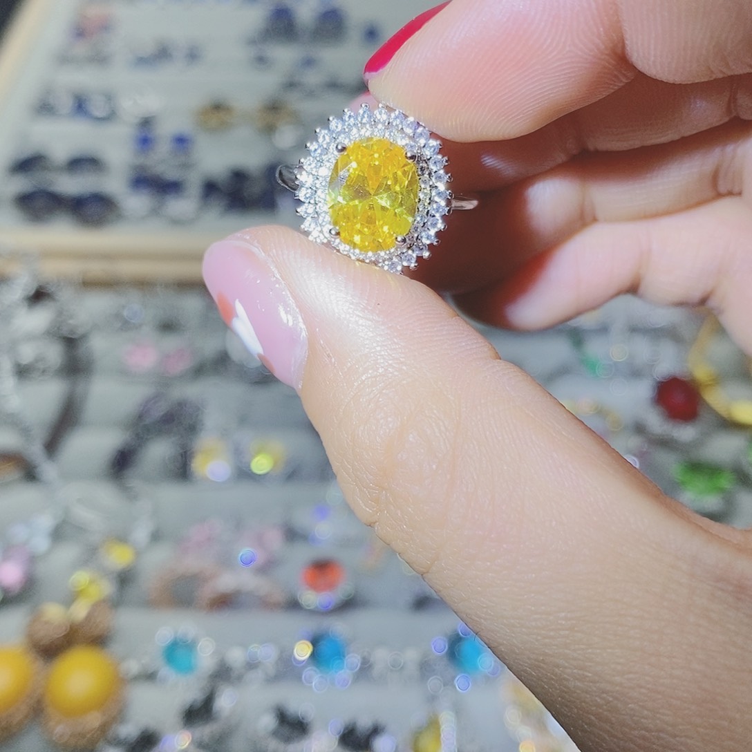 【闪购商品】托帕石耳饰银S925镶嵌