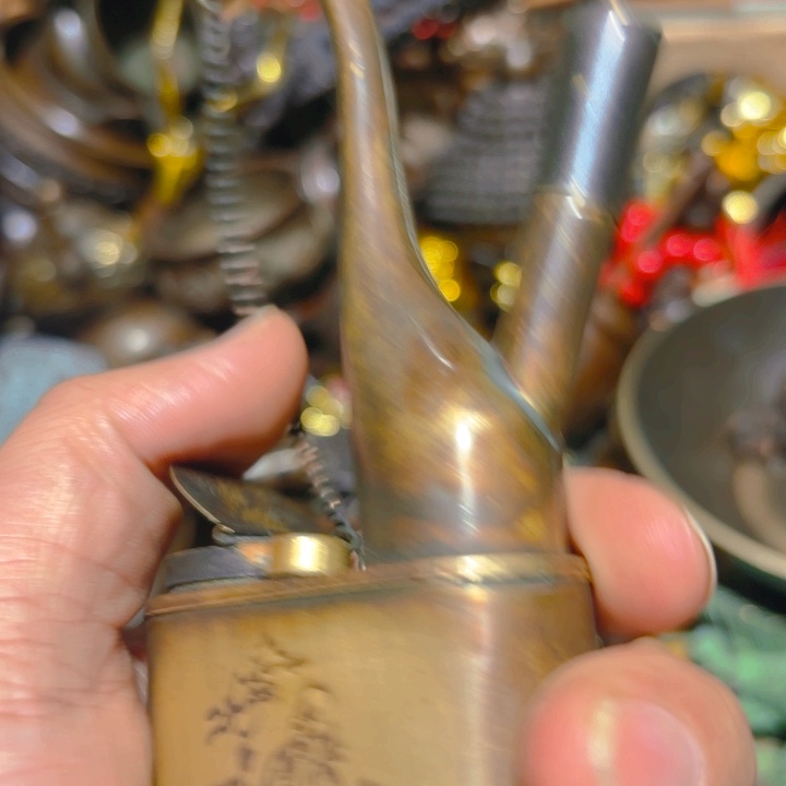 铜的。全清了。一件不留！不磨叽