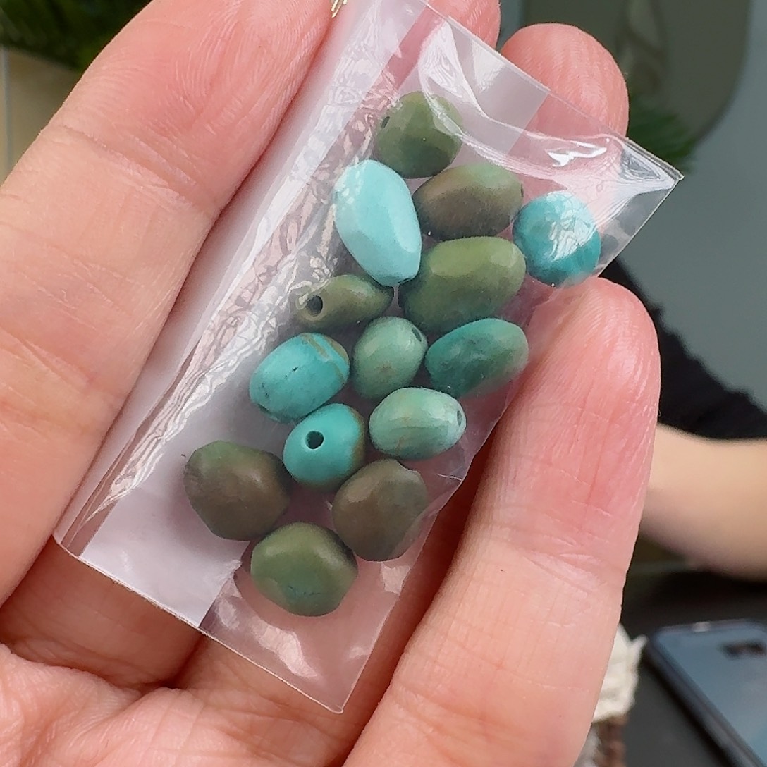 绿松石珠宝奇石未镶嵌