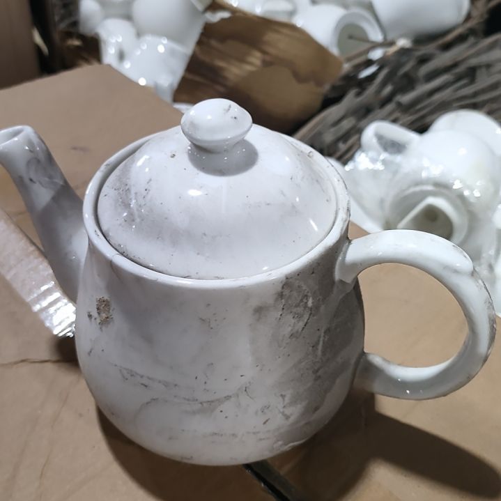 摆件陶瓷盘子碗啥都有多空