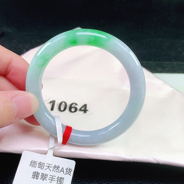 未镶嵌手镯（圆镯）翡翠ღ**1064