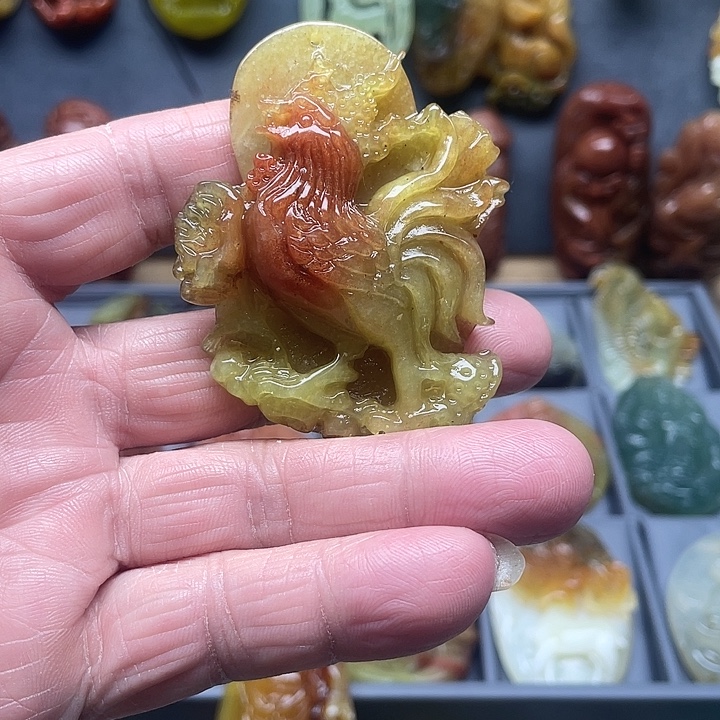 蛇纹石玉未镶嵌挂件