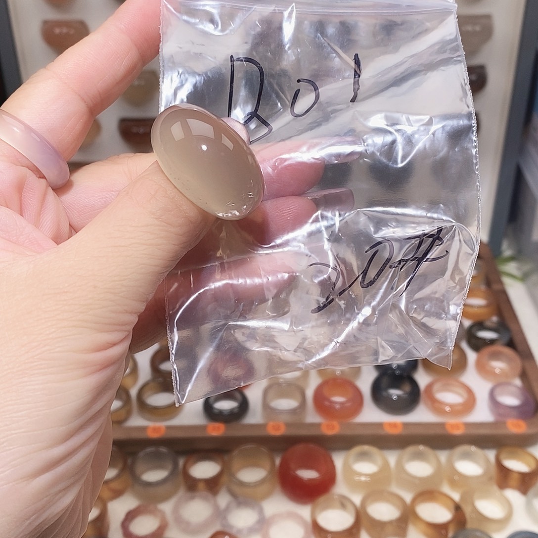 玛瑙/玉髓未镶嵌戒指港20福利款有包容不退换