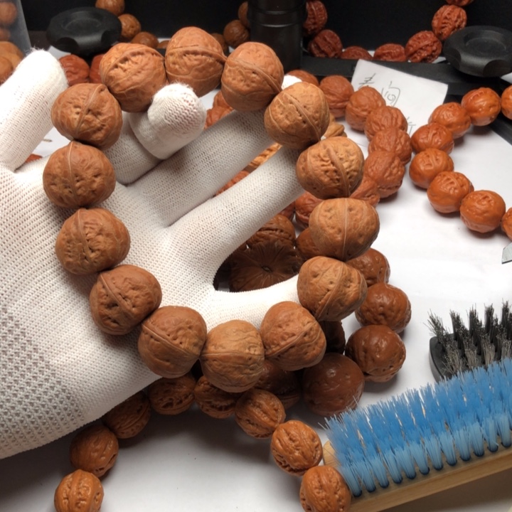 文玩核桃吊坠爱心元宝