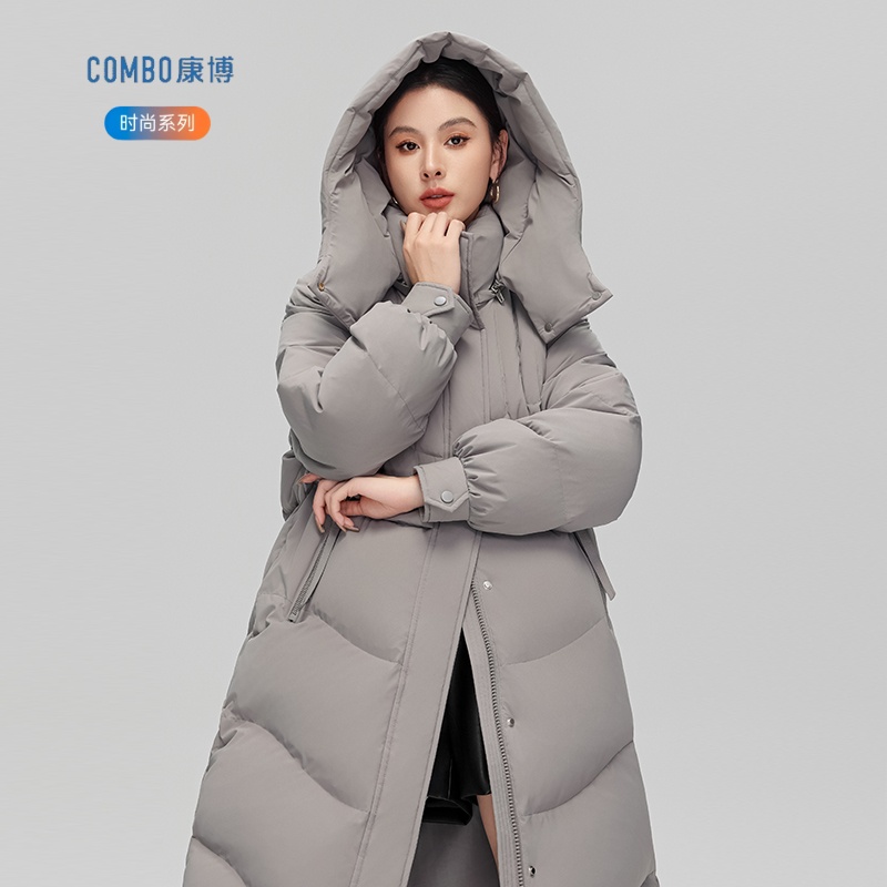 combo/康博时尚长款女装冬季好看三防连帽保暖加厚白鸭绒KB3080