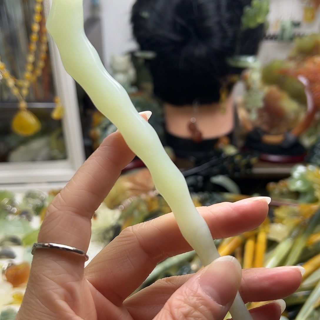 蛇纹石玉发饰合金