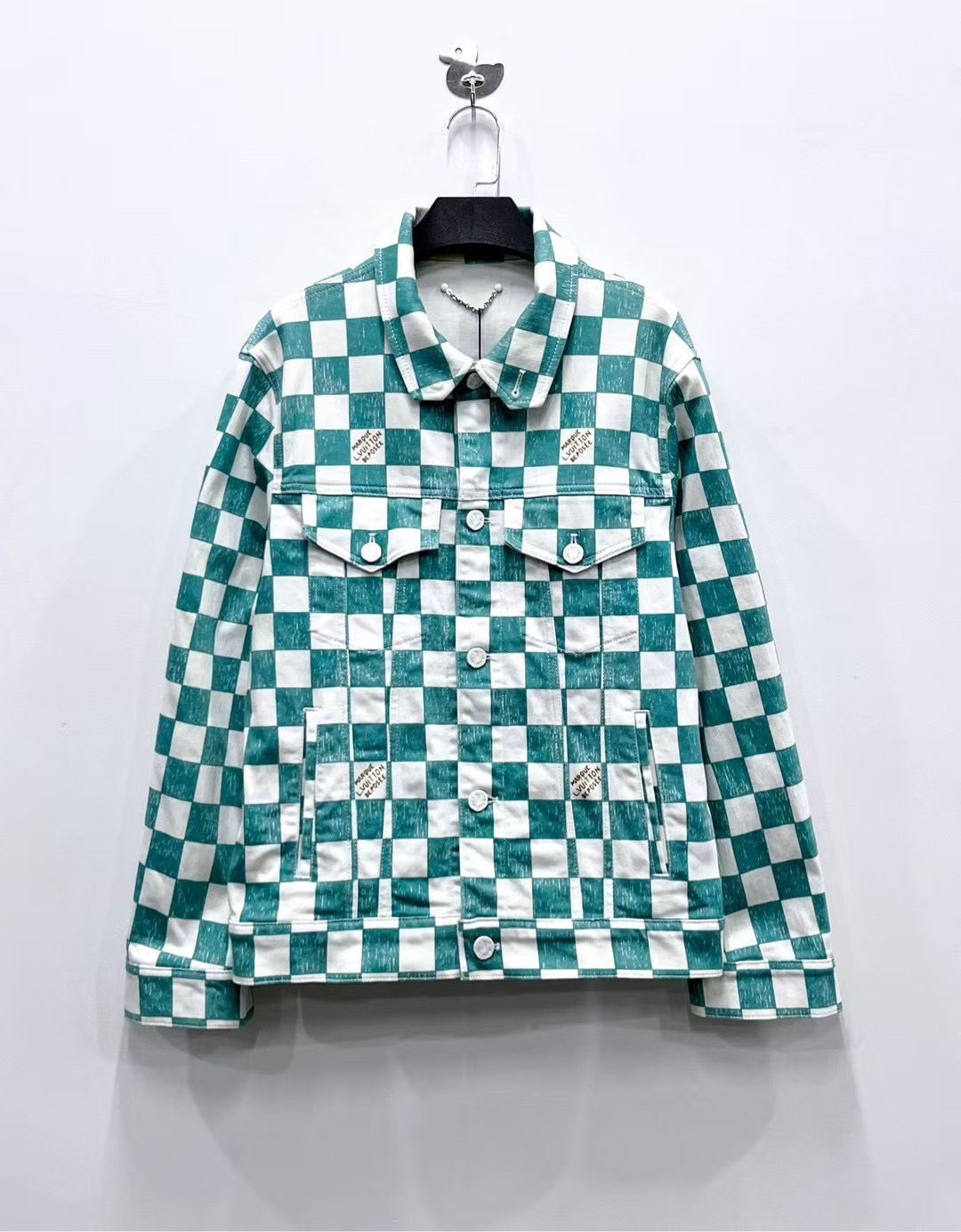 全新未使用 LouisVuitton/路易威登 白绿棋盘格Logo牛仔夹克48码