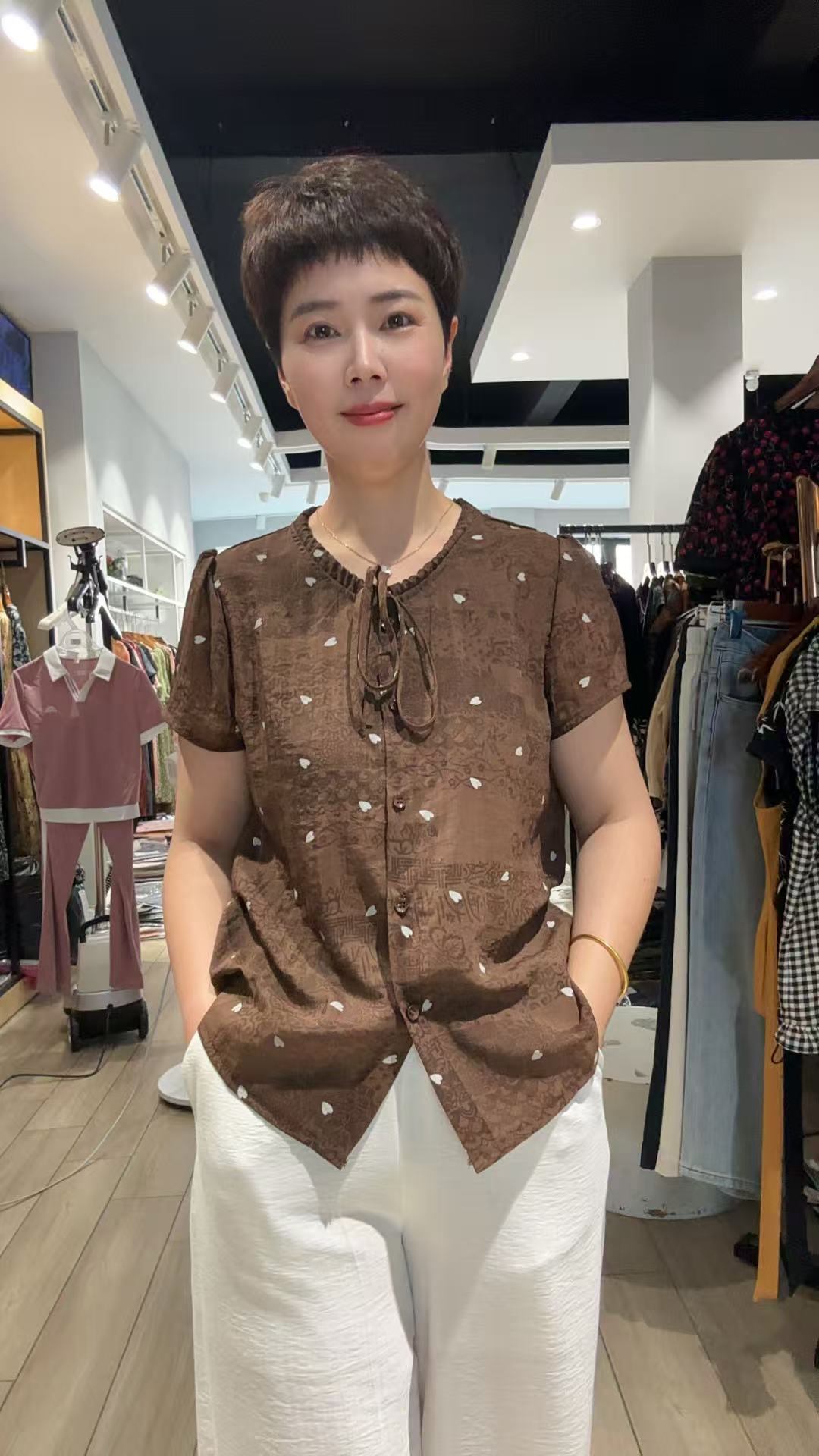 9973宽松型系带短袖T恤