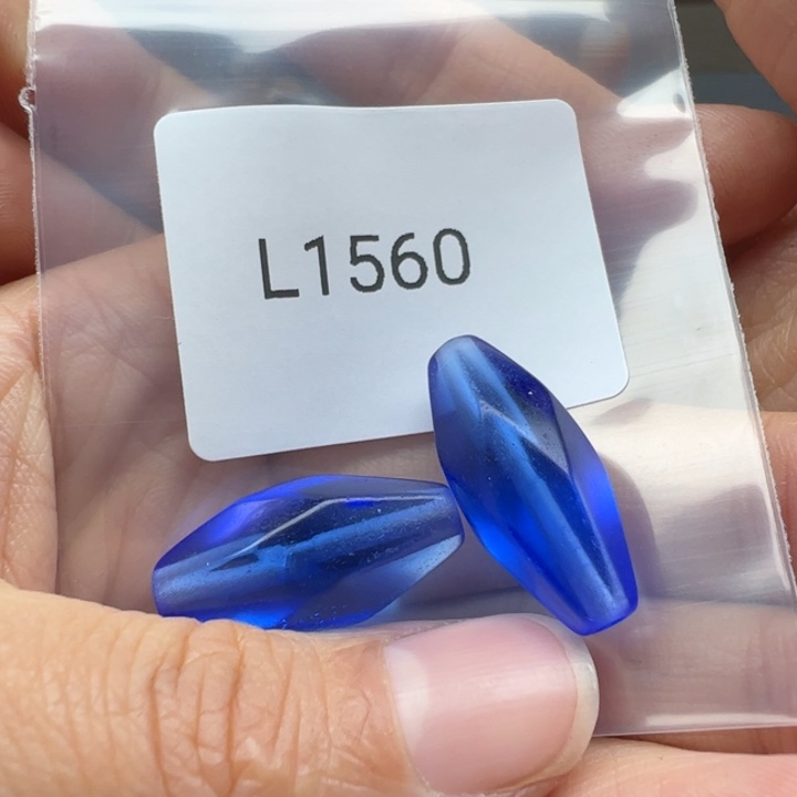 二***刀玛瑙/玉髓未镶嵌珠宝半成品