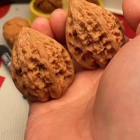 昊***哥文玩核桃把件大谷石