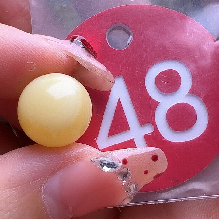 未镶嵌蜜蜡裸石微瑕 11.5mm圆珠