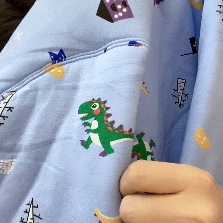 150三层上衣蓝色恐龙