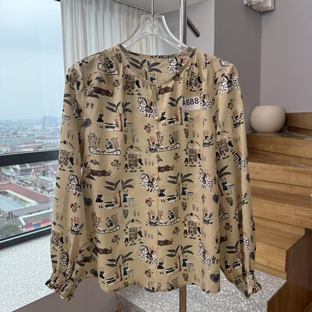 【桑蚕丝成衣】A688