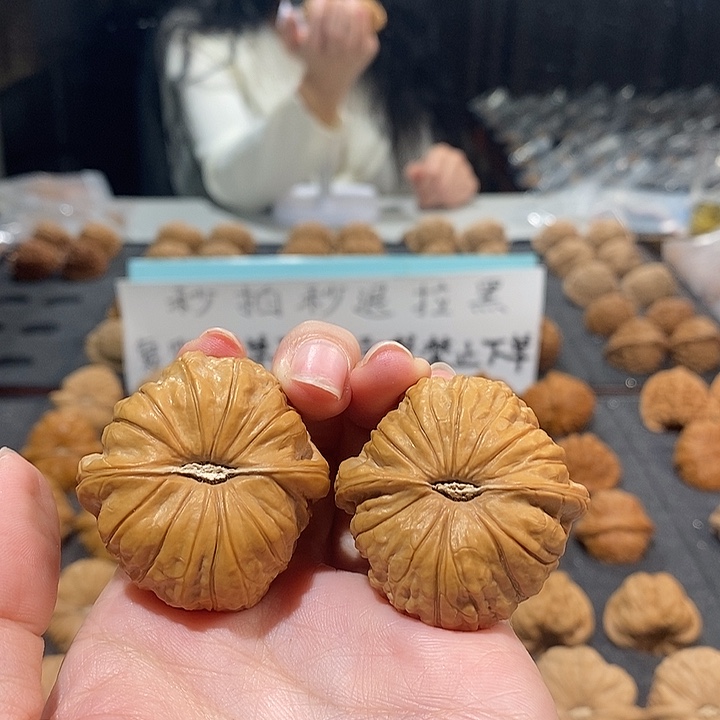 吊坠桃核山地南瓜有修