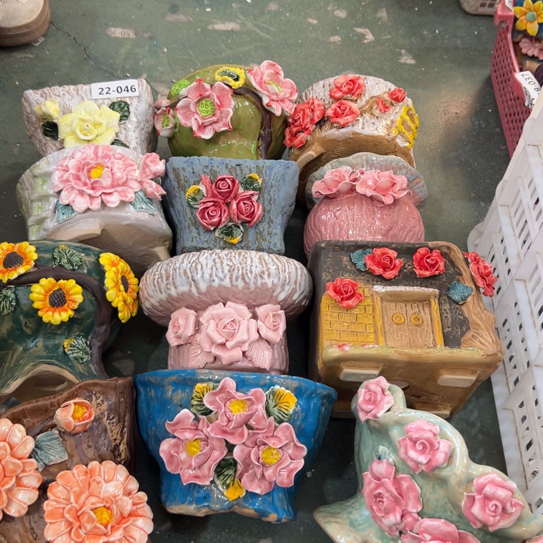 2246 花盆拍满20元发货退款拉黑