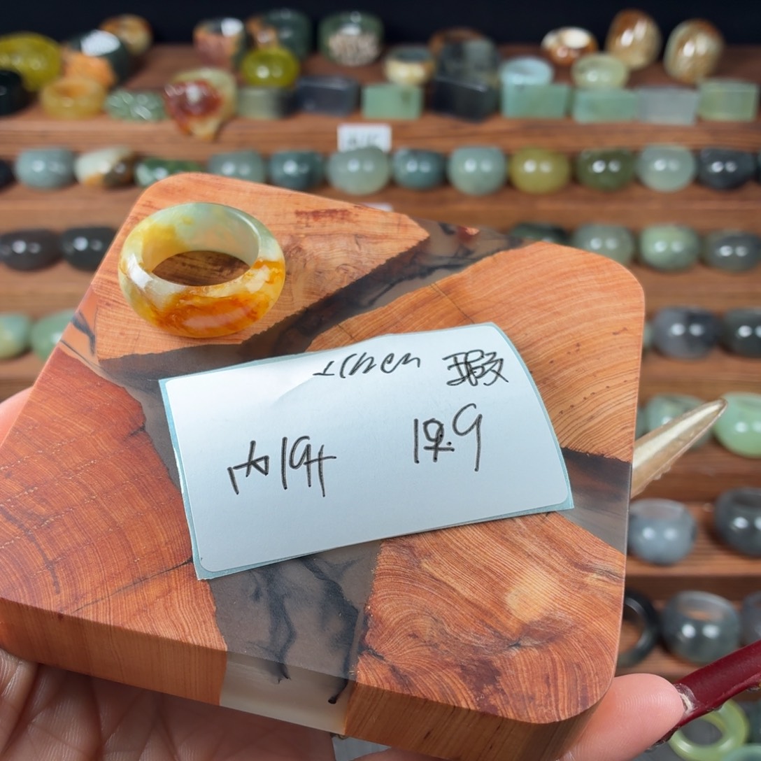 x***n蛇纹石玉未镶嵌戒指