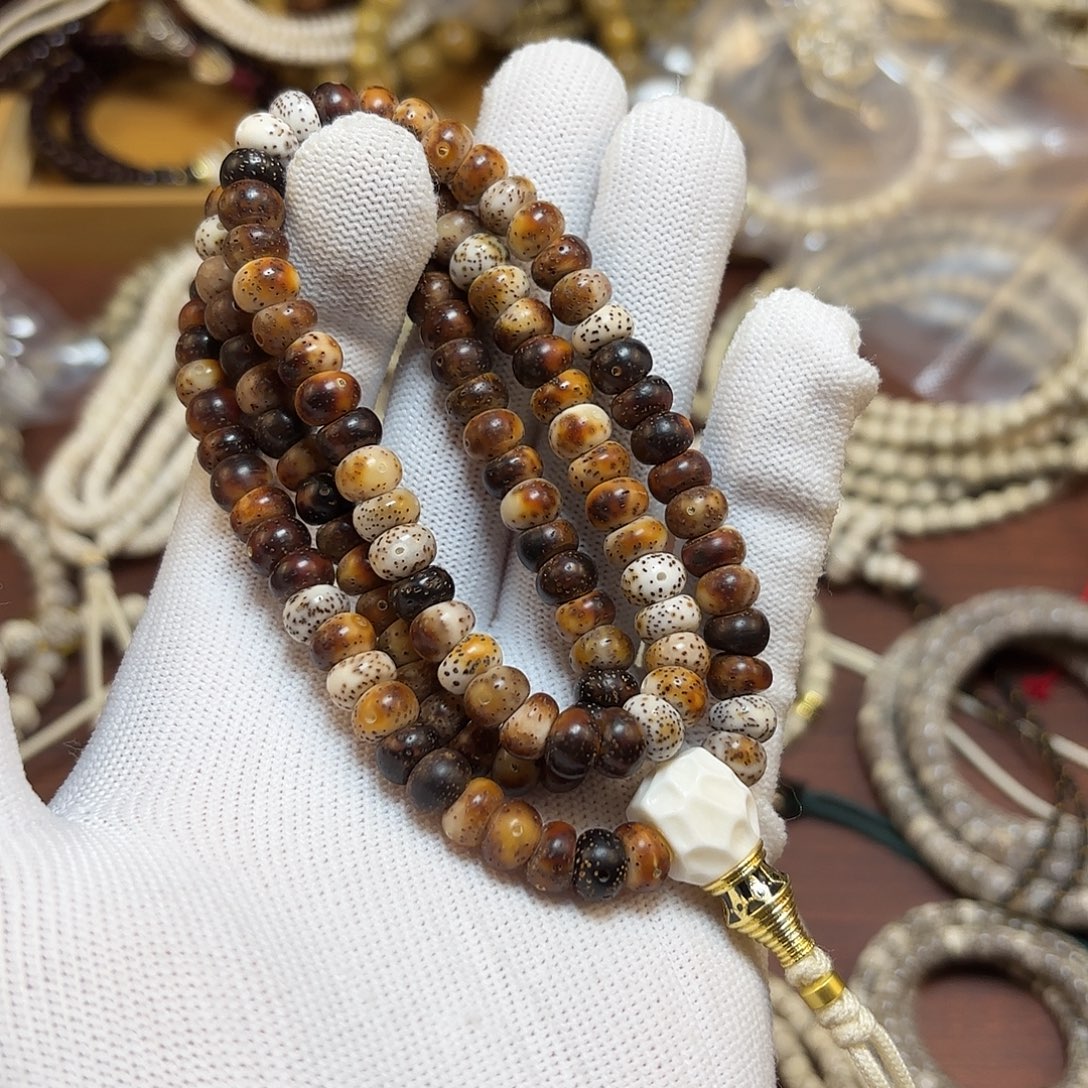 星月菩提手串8mm敦煌色蒜瓣长串