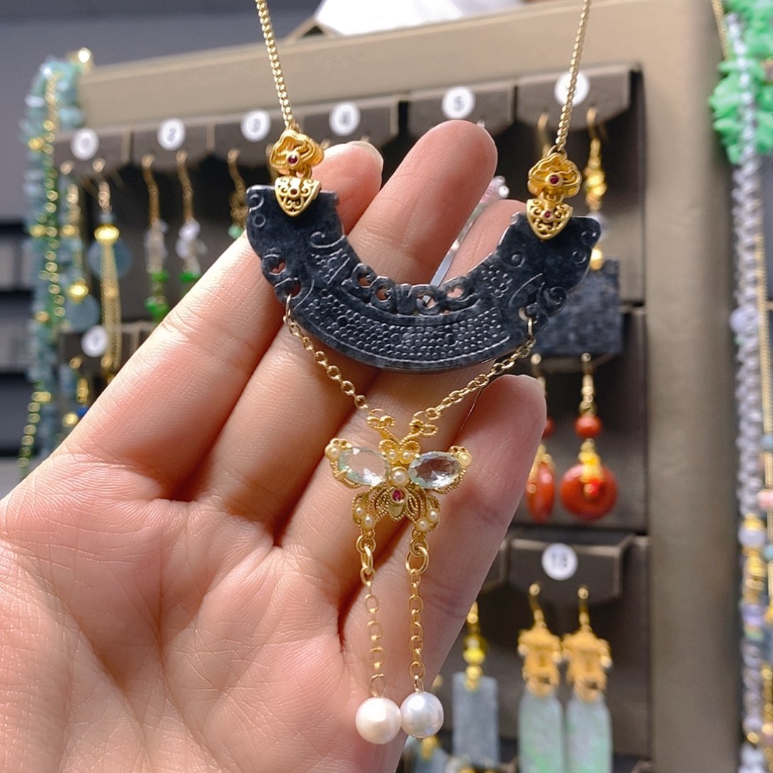 未镶嵌挂件翡翠翡翠