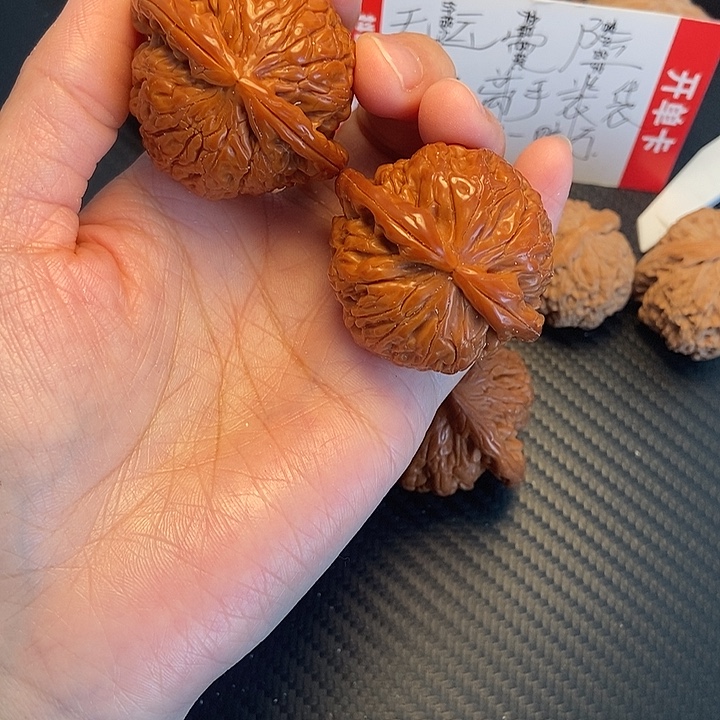 木质类43白狮子。     