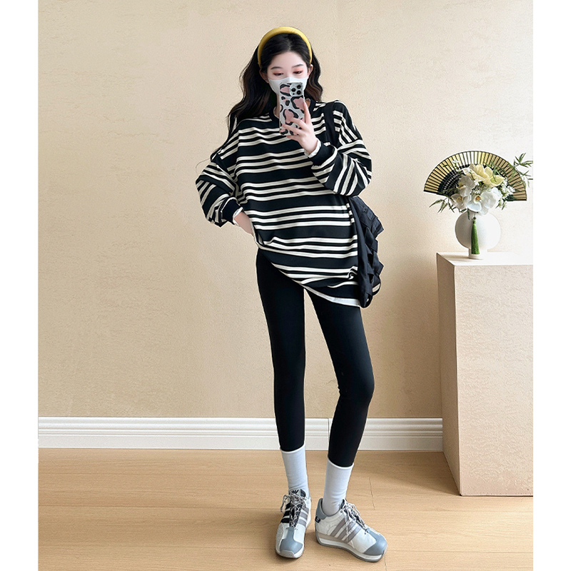 孕妇条纹上衣时尚外穿宽松春秋款2025百搭秋冬装