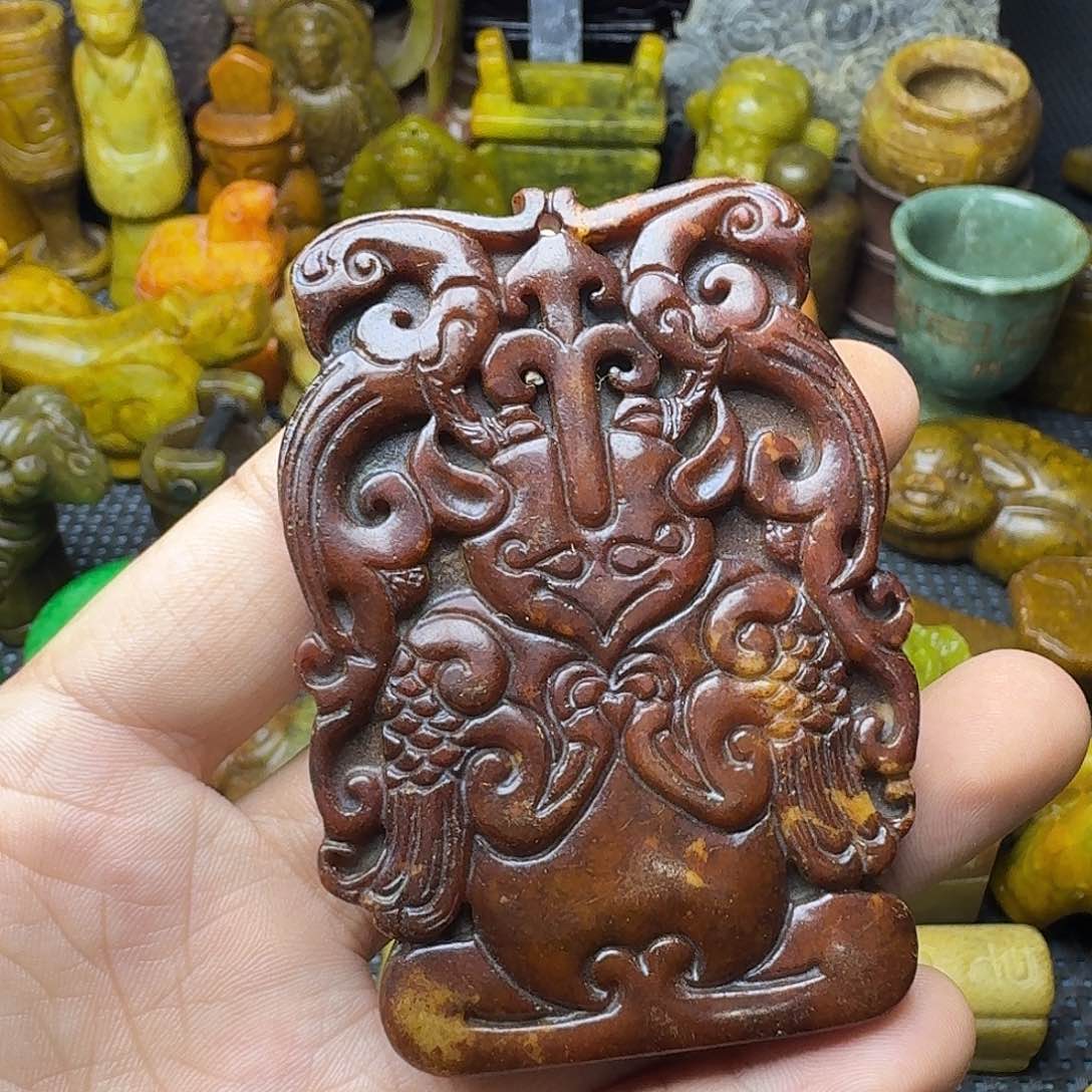 白玉菩提吊坠。。。